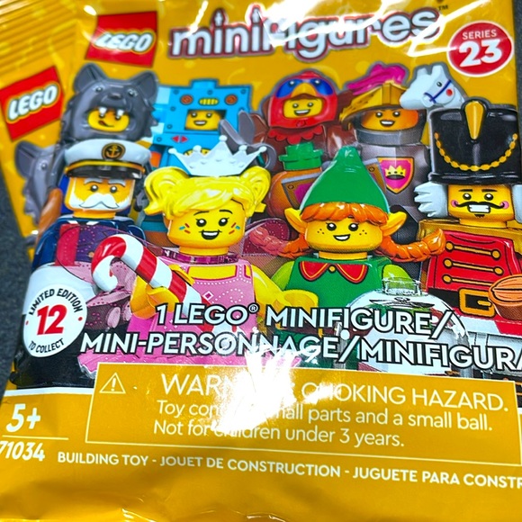 Lego Series 23 Cardboard Robot - Picture 3 of 7